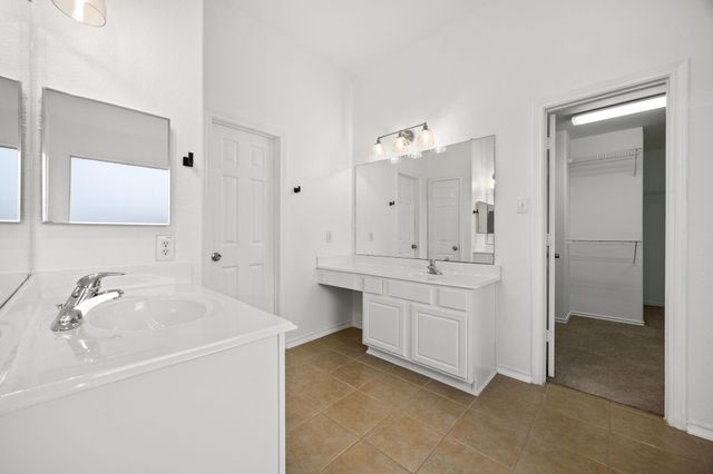 19226 Crescent Pass Drive, Tomball, TX 77375