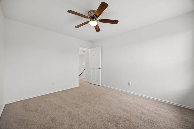 19226 Crescent Pass Drive, Tomball, TX 77375