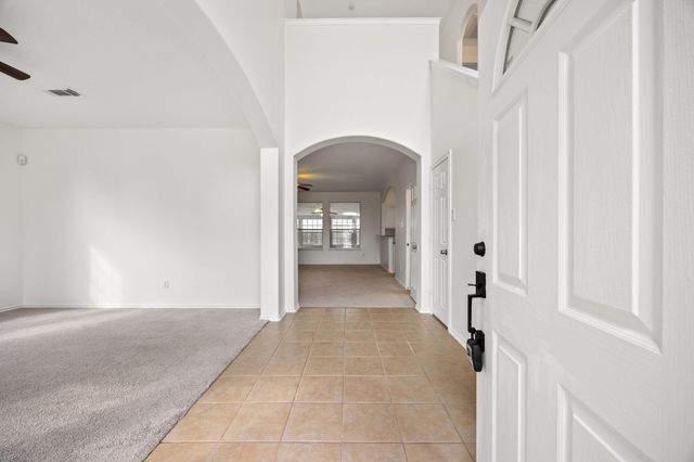 19226 Crescent Pass Drive, Tomball, TX 77375