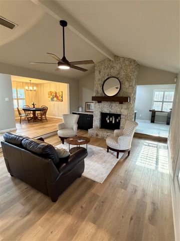 1904 Clover Trail, Richardson, TX 75081