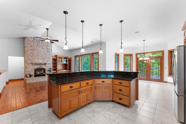 3940 SUNNYVIEW ROAD, De Pere, WI 54115