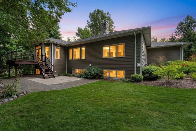 3940 SUNNYVIEW ROAD, De Pere, WI 54115