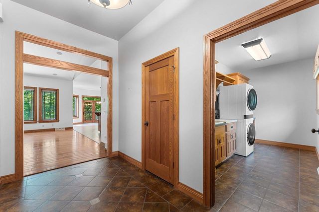 3940 SUNNYVIEW ROAD, De Pere, WI 54115
