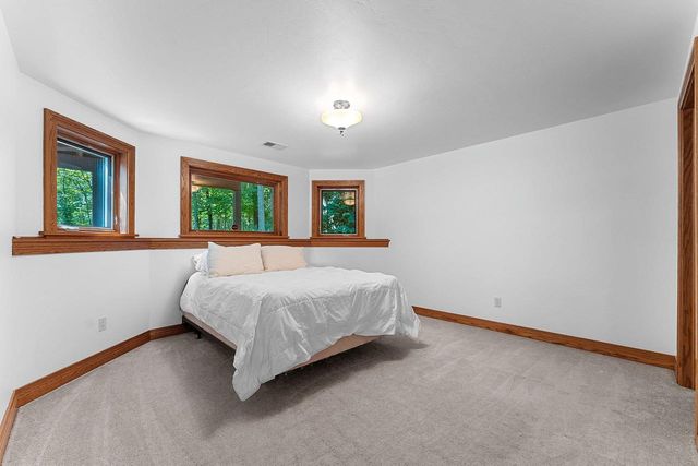 3940 SUNNYVIEW ROAD, De Pere, WI 54115