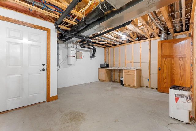3940 SUNNYVIEW ROAD, De Pere, WI 54115