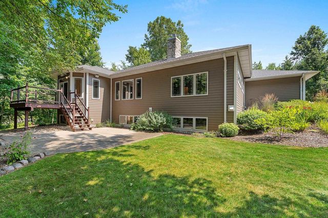 3940 SUNNYVIEW ROAD, De Pere, WI 54115