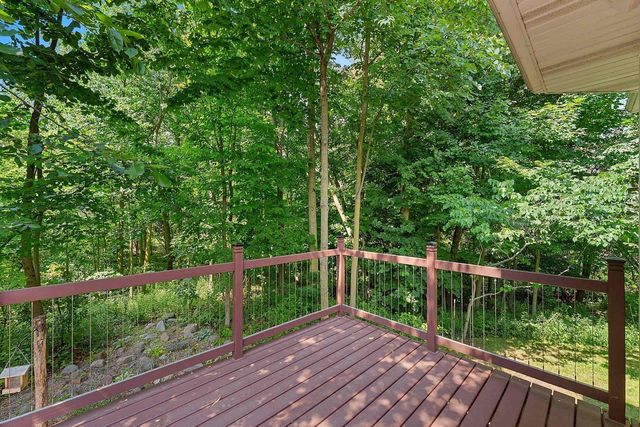 3940 SUNNYVIEW ROAD, De Pere, WI 54115
