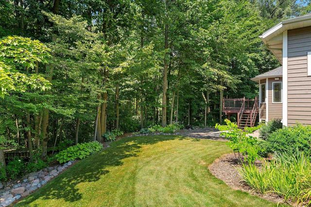 3940 SUNNYVIEW ROAD, De Pere, WI 54115