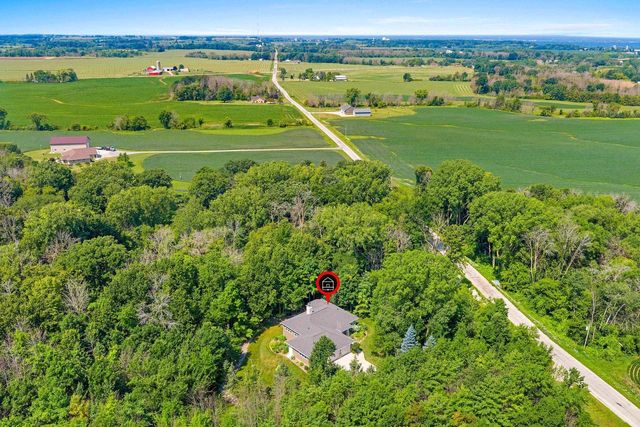 3940 SUNNYVIEW ROAD, De Pere, WI 54115