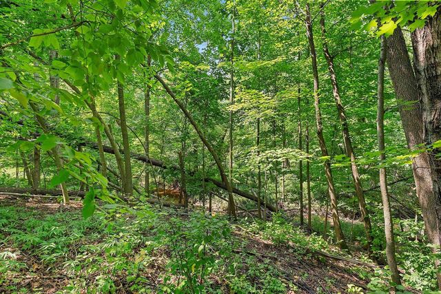 3940 SUNNYVIEW ROAD, De Pere, WI 54115
