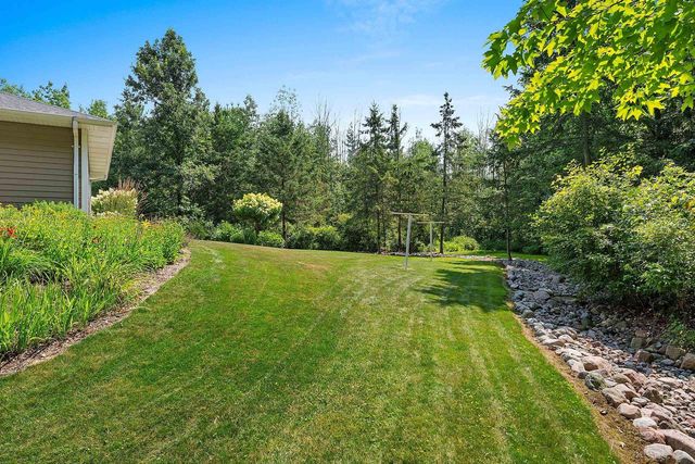 3940 SUNNYVIEW ROAD, De Pere, WI 54115
