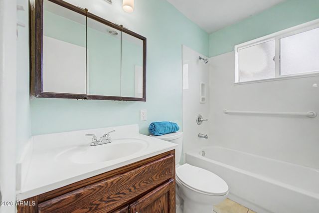 1713 W NORTH Lane, Phoenix, AZ 85021