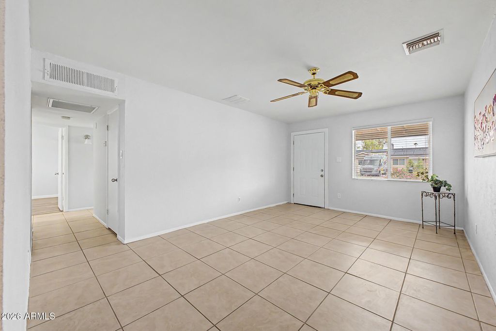 1713 W NORTH Lane, Phoenix, AZ 85021 — photo 5
