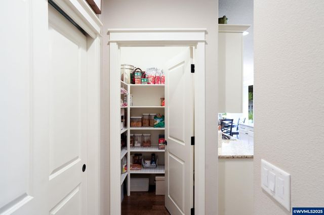 4031 Spooner Ct S, Salem, OR 97302