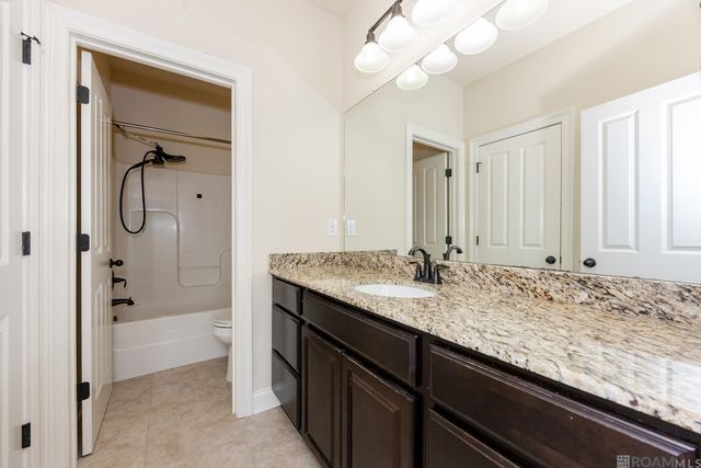 37436 Amalfi Dr, Prairieville, LA 70769