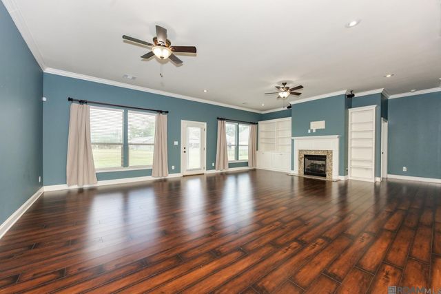 37436 Amalfi Dr, Prairieville, LA 70769