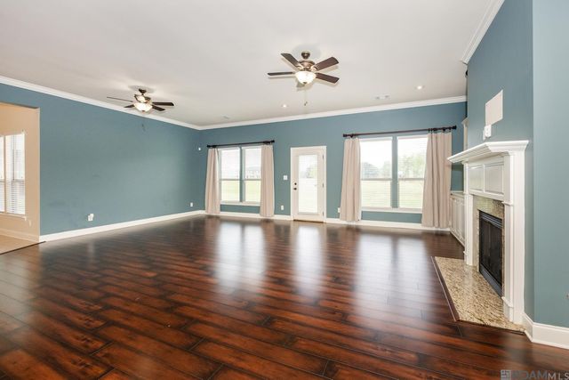 37436 Amalfi Dr, Prairieville, LA 70769