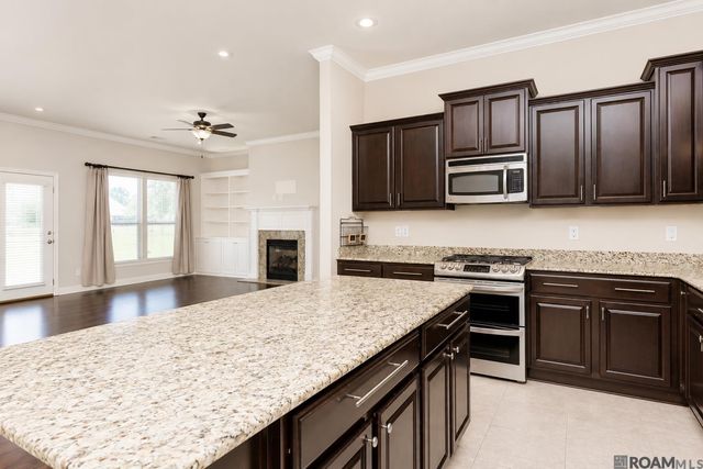 37436 Amalfi Dr, Prairieville, LA 70769