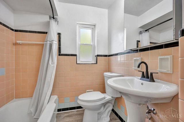 3676 Allview Circle, Cincinnati, OH 45238