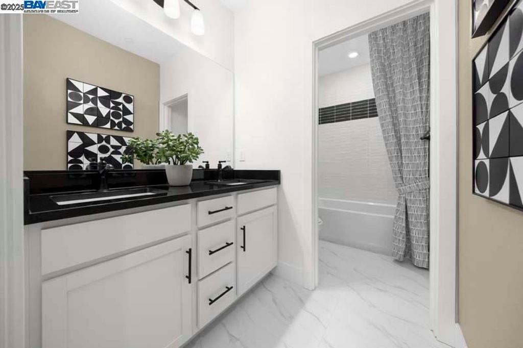 504 E Arabella Way, Mountain House, CA 95391