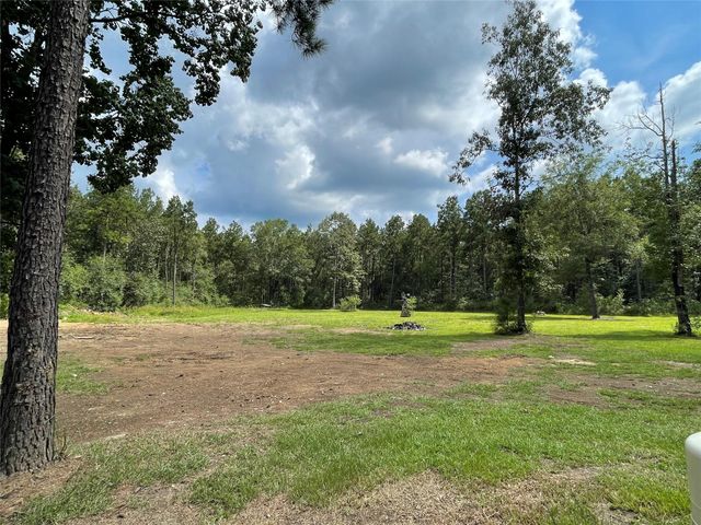 1085 County Road 2141, Cleveland, TX 77327