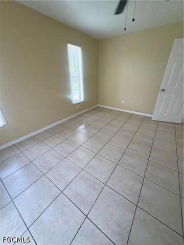 3818 7th ST SW, Lehigh Acres, FL 33976