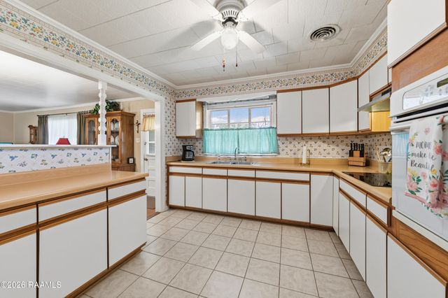 808 Oswald Street, New Iberia, LA 70563