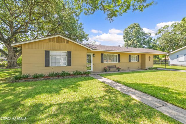 808 Oswald Street, New Iberia, LA 70563