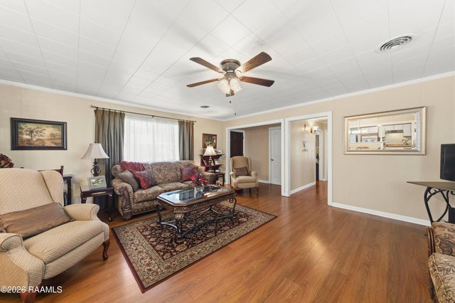 808 Oswald Street, New Iberia, LA 70563