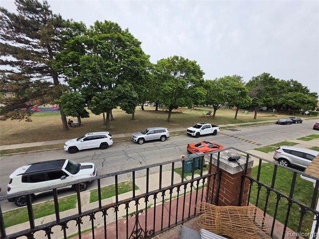 5124 UPPER Williamson Street, Dearborn, MI 48126
