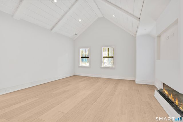 112 Sheephill Road, Greenwich, CT 06878