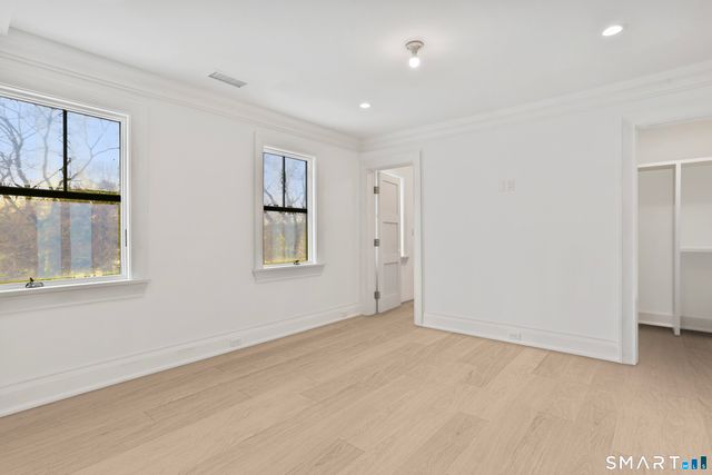 112 Sheephill Road, Greenwich, CT 06878