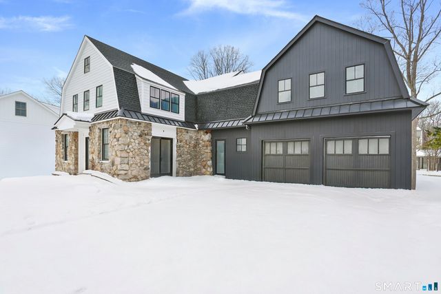 112 Sheephill Road, Greenwich, CT 06878