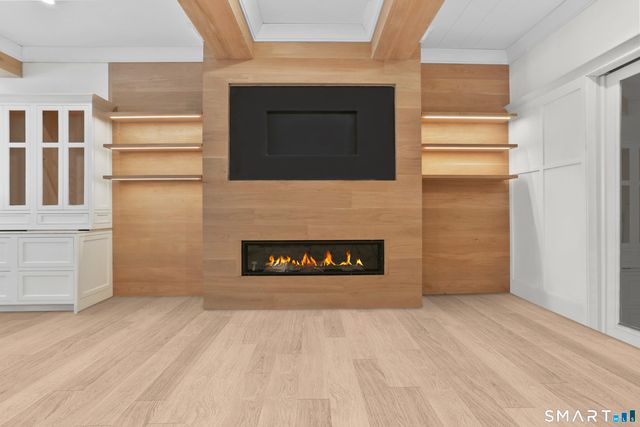 112 Sheephill Road, Greenwich, CT 06878