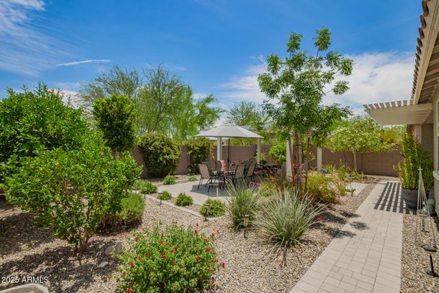18653 W MESCAL Street, Surprise, AZ 85388