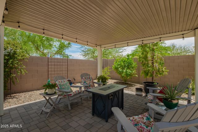 18653 W MESCAL Street, Surprise, AZ 85388