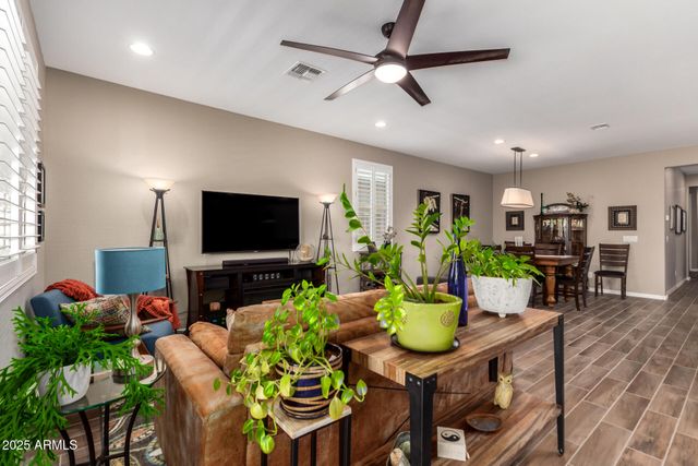 18653 W MESCAL Street, Surprise, AZ 85388