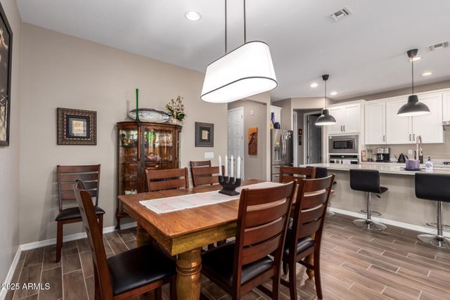 18653 W MESCAL Street, Surprise, AZ 85388