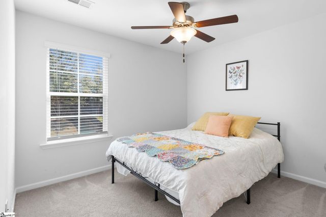 712 Hayden Lane, Inman, SC 29349