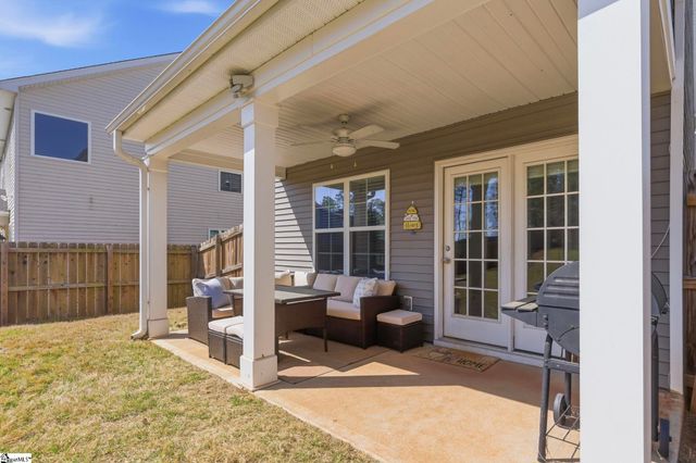 712 Hayden Lane, Inman, SC 29349