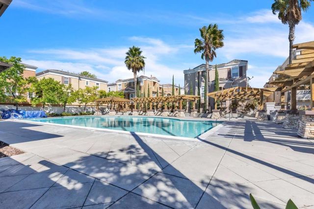 845 Fire Walk, Milpitas, CA 95035