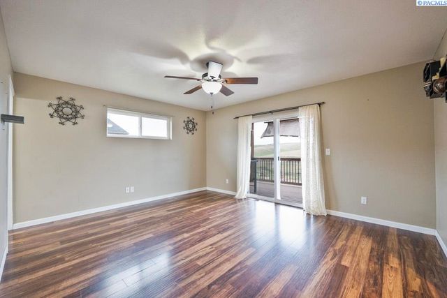 513 Harvest Loop, Palouse, WA 99161