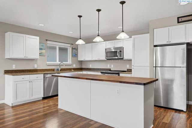 513 Harvest Loop, Palouse, WA 99161