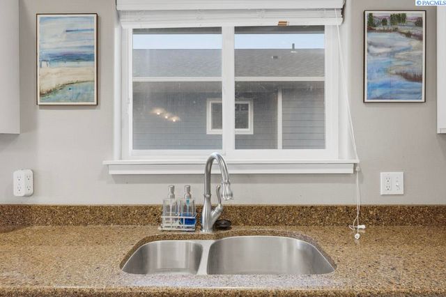 513 Harvest Loop, Palouse, WA 99161