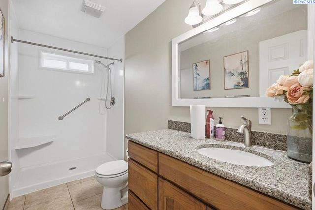 513 Harvest Loop, Palouse, WA 99161