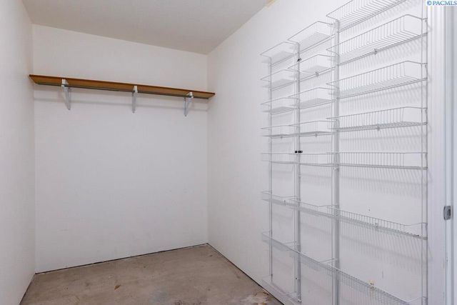 513 Harvest Loop, Palouse, WA 99161