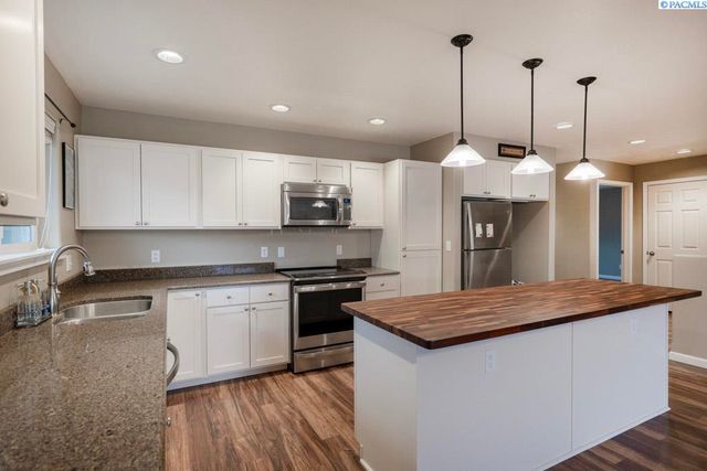 513 Harvest Loop, Palouse, WA 99161