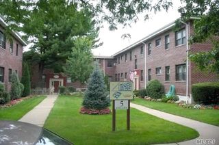 5 Adelaide St Apt B2A1, Floral Park, NY 11001