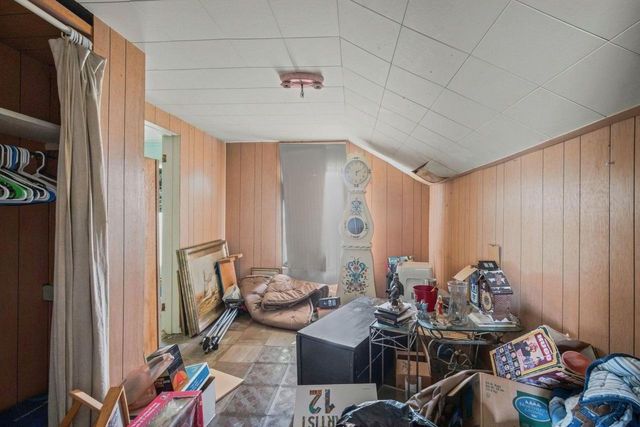 8738 W Fond Du Lac AVENUE, Milwaukee, WI 53225