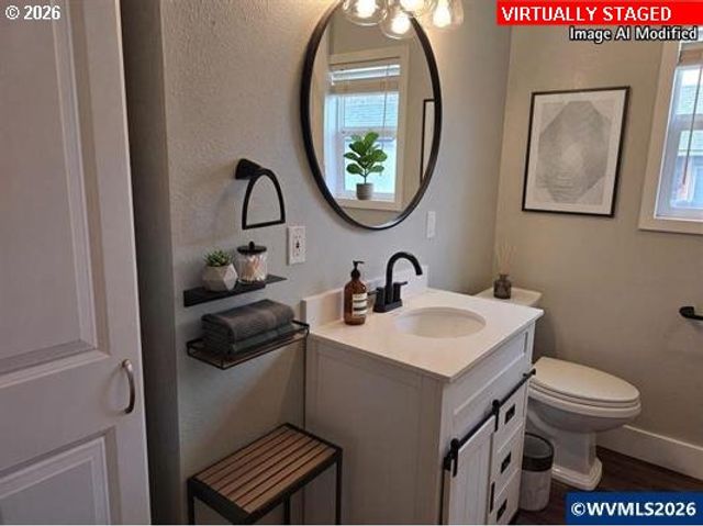 302 JERSEY St, Silverton, OR 97381